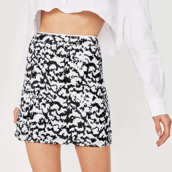 Nasty Gal Premium Sequin High-Waisted Fitted Mini Skirt, NWT - Picture 3 of 16